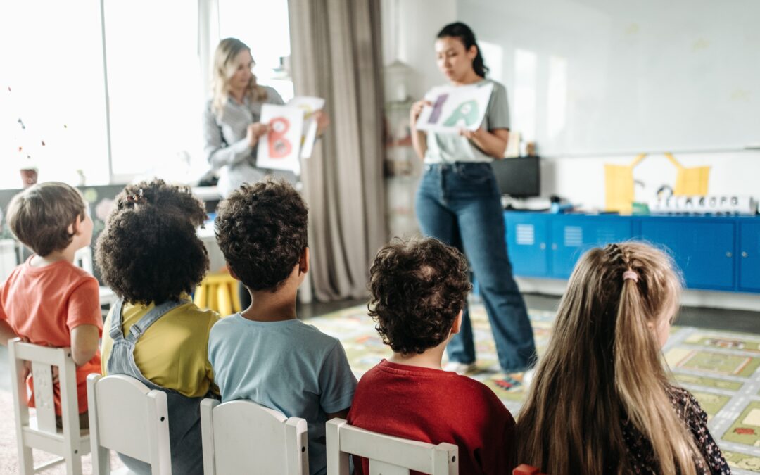 NOTICIAS SOBRE LOS PROCESOS CONVOCADOS DE SECUNDARIA Y MAESTROS 2025- ANDALUCÍA
